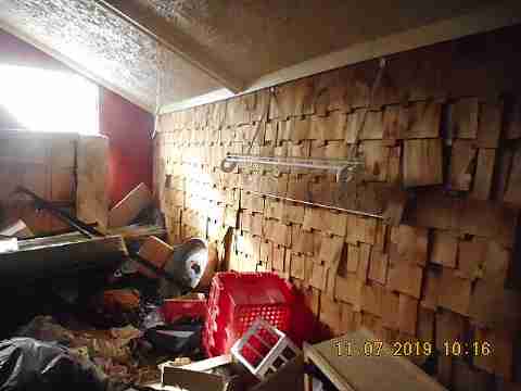 12100 Burt (59)_m.jpg